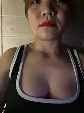 Diana-sexyy online show from 04-23-26, 02:41