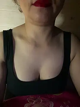 Diana-sexyy online show from 06-26-26, 02:54