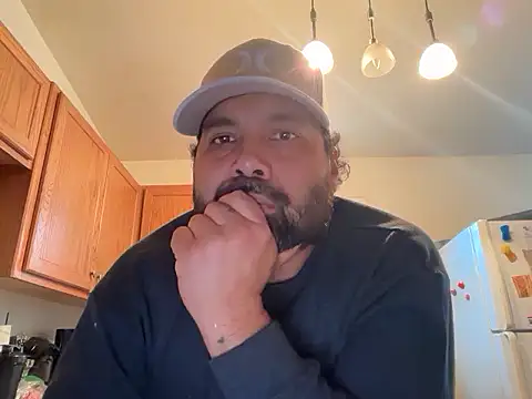 bigheadaddy90 online show from 11-17-25, 08:03