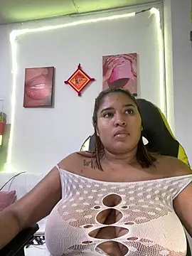 morena-2025 online show from 05-09-26, 03:56