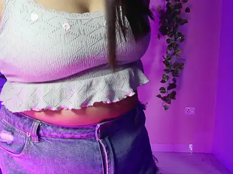 Saira Hotty online show from 03-18-26, 08:06