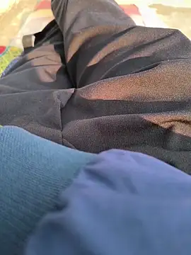 Snapshot of Ritik143jhil chatting on 11-21-25, 10:14 Ritik143jhil online show from 11-21-25, 10:14