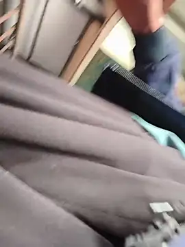 Snapshot of Ritik143jhil chatting on 11-23-25, 11:21 Ritik143jhil online show from 11-23-25, 11:21