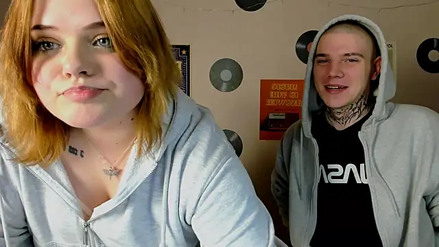 Snapshot of lika_pop chatting on 11-25-25, 08:31 lika pop online show from 11-25-25, 08:31