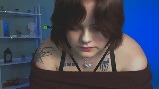 Snapshot of lika_pop chatting on 12-20-25, 07:54 lika pop online show from 12-20-25, 07:54