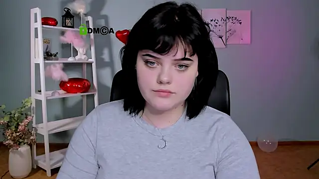 Snapshot of lika_pop chatting on 03-06-26, 07:43 lika pop online show from 03-06-26, 07:43