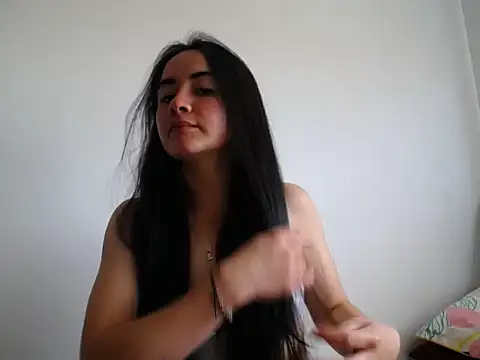 eva rushh online show from 11-18-25, 03:16