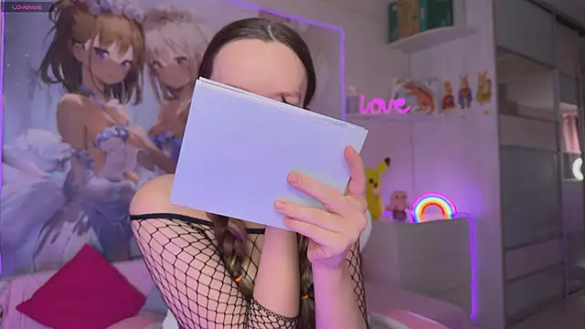 CheekySashaCharm online show from 02-05-26, 07:46