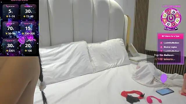 roxyflame  online show from 04-24-26, 11:56