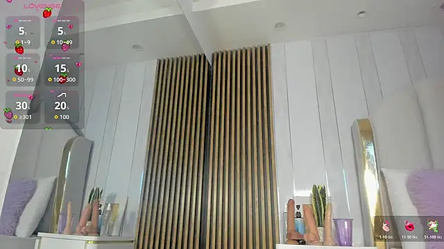 Snapshot of roxyflame_ chatting on 07-21-26, 11:34 roxyflame online show from 07-21-26, 11:34
