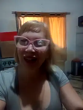 SexyMilf1211 online show from 04-13-26, 01:49