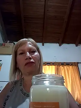 SexyMilf1211 online show from 04-25-26, 05:43