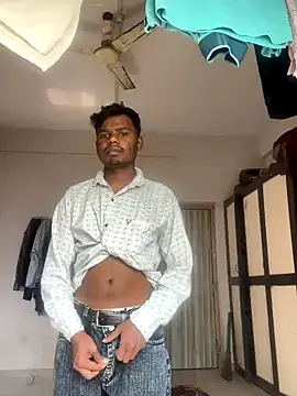 Snapshot of banty05 chatting on 11-22-25, 06:45 banty05 online show from 11-22-25, 06:45