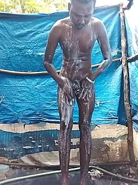 Snapshot of banty05 chatting on 02-25-26, 07:29 banty05 online show from 02-25-26, 07:29