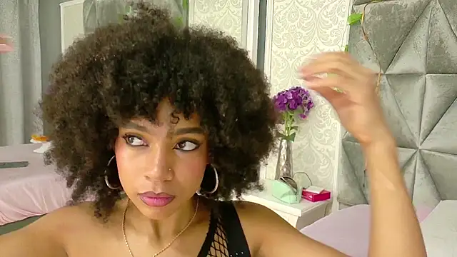 Miaa Grace  online show from 04-23-26, 03:03