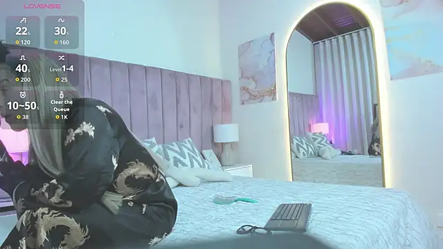 Valentino moretti online show from 03-03-26, 11:38