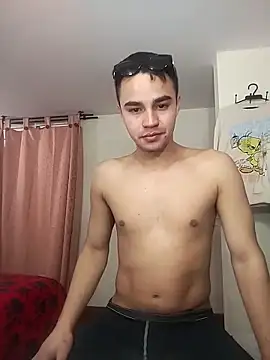 ElProhibido  online show from 11-15-25, 05:09