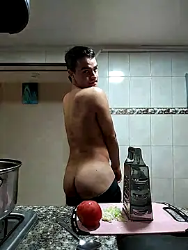 ElProhibido  online show from 11-18-25, 05:17