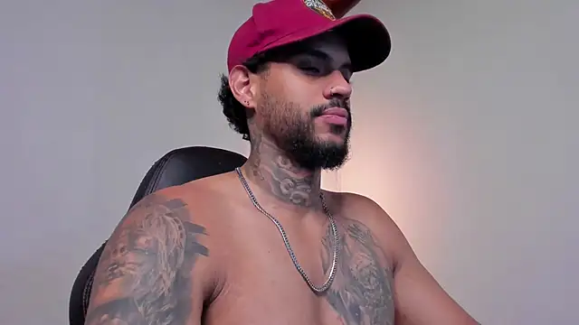 LuigiVitale 1 online show from 02-17-26, 01:24