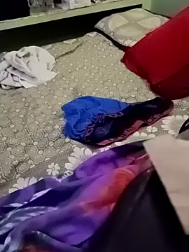 Snapshot of Aahana_Shanura chatting on 02-16-26, 07:32 Aahana Shanura online show from 02-16-26, 07:32