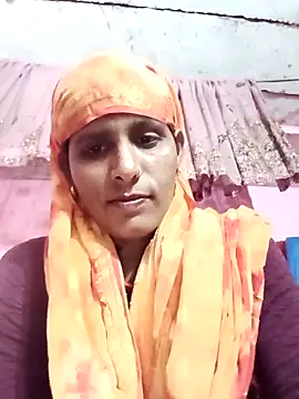 Snapshot of Pirvesh_singh chatting on 12-21-25, 09:49 Pirvesh singh online show from 12-21-25, 09:49