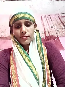 Snapshot of Pirvesh_singh chatting on 01-15-26, 06:40 Pirvesh singh online show from 01-15-26, 06:40