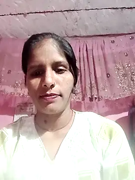 Snapshot of Pirvesh_singh chatting on 02-17-26, 06:58 Pirvesh singh online show from 02-17-26, 06:58