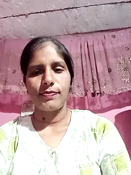 Snapshot of Pirvesh_singh chatting on 02-25-26, 04:49 Pirvesh singh online show from 02-25-26, 04:49