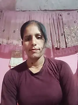 Snapshot of Pirvesh_singh chatting on 05-27-26, 10:18 Pirvesh singh online show from 05-27-26, 10:18