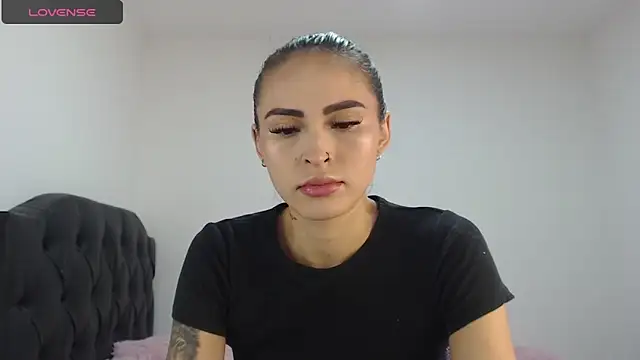 Linda  fiore online show from 12-16-25, 10:48