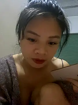 sara-xx online show from 12-04-25, 03:21