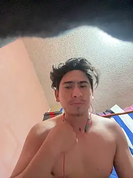 Snapshot of algila08 chatting on 03-01-26, 07:32 algila08 online show from 03-01-26, 07:32