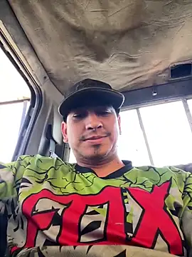 Snapshot of algila08 chatting on 03-24-26, 09:31 algila08 online show from 03-24-26, 09:31