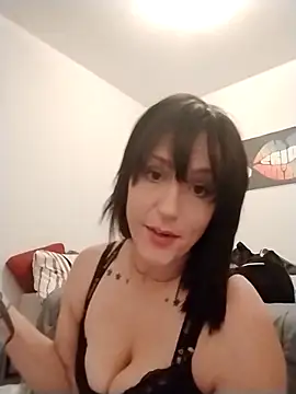 LaceyBlakeRoyaltyCakes online show from 11-24-25, 10:42