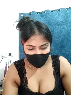 Snapshot of Red_Love_1 chatting on 02-05-26, 06:12 Red Love 1 online show from 02-05-26, 06:12