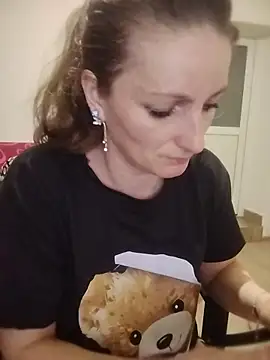 CrazyMaya39 online show from 04-27-26, 09:24