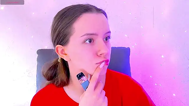 BellaVelure6767 online show from 04-28-26, 02:49