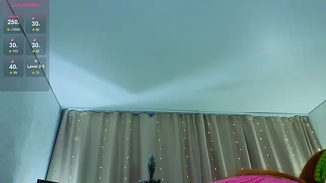 AdritVance online show from 12-20-25, 10:44