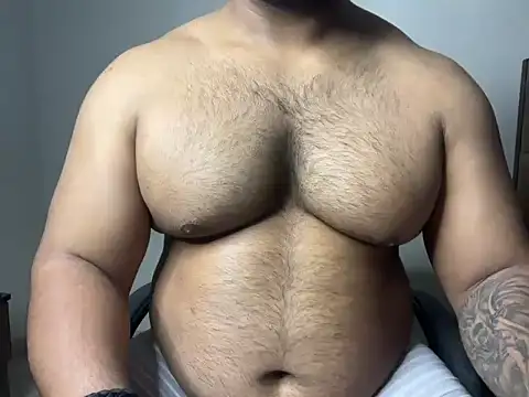 Snapshot of hot_rocco1 chatting on 01-05-26, 05:27 hot rocco1 online show from 01-05-26, 05:27