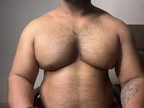 Snapshot of hot_rocco1 chatting on 01-10-26, 01:02 hot rocco1 online show from 01-10-26, 01:02