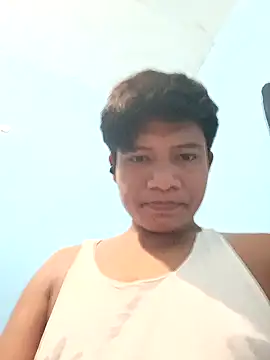 Snapshot of Ayetun008 chatting on 01-12-26, 04:12 Ayetun008 online show from 01-12-26, 04:12