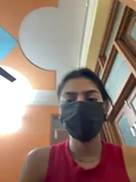 Snapshot of sexyayeshadesi chatting on 02-12-26, 07:09 sexyayeshadesi online show from 02-12-26, 07:09