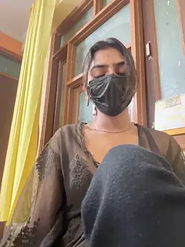 Snapshot of sexyayeshadesi chatting on 02-13-26, 05:53 sexyayeshadesi online show from 02-13-26, 05:53