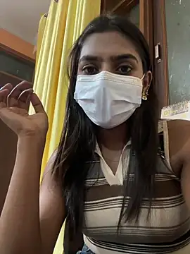 Snapshot of sexyayeshadesi chatting on 02-17-26, 06:03 sexyayeshadesi online show from 02-17-26, 06:03