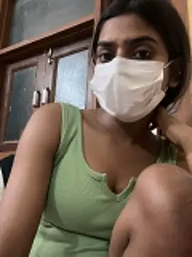 Snapshot of sexyayeshadesi chatting on 03-04-26, 08:48 sexyayeshadesi online show from 03-04-26, 08:48