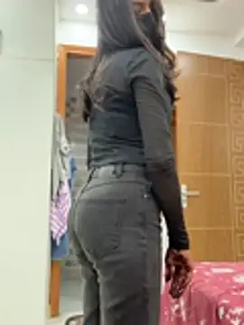 Snapshot of sexyayeshadesi chatting on 03-20-26, 06:13 sexyayeshadesi online show from 03-20-26, 06:13