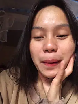 Snapshot of Trangbabylove chatting on 12-18-25, 06:08 Trangbabylove online show from 12-18-25, 06:08