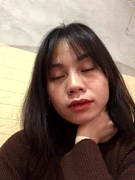 Snapshot of Trangbabylove chatting on 01-13-26, 06:18 Trangbabylove online show from 01-13-26, 06:18