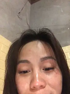 Snapshot of Trangbabylove chatting on 03-03-26, 12:28 Trangbabylove online show from 03-03-26, 12:28