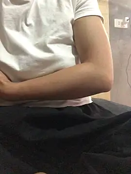 Trangbabylove online show from 06-06-26, 03:44